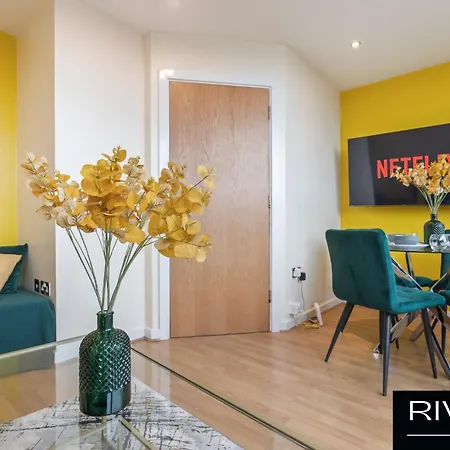 Apartment Luxe Penthouse-citycentre-parking-balcony Birmingham